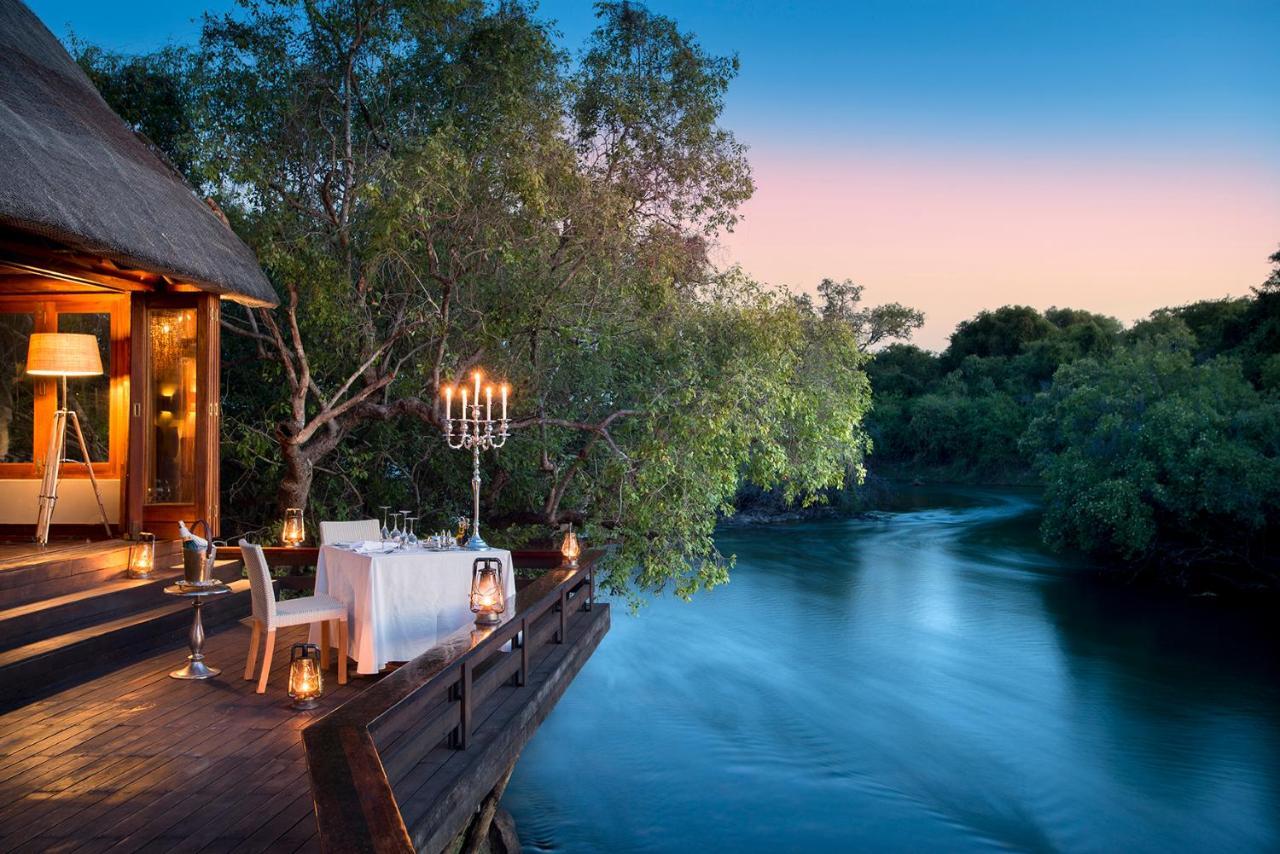 Royal Chundu Island Lodge Ливингстън Екстериор снимка
